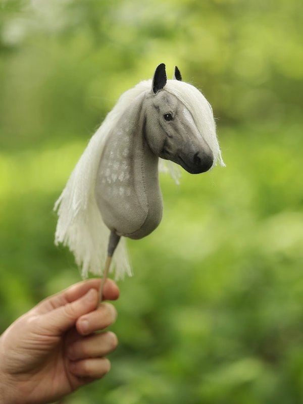 SOLD Hobbyhorse Miniature "Greyhawk"